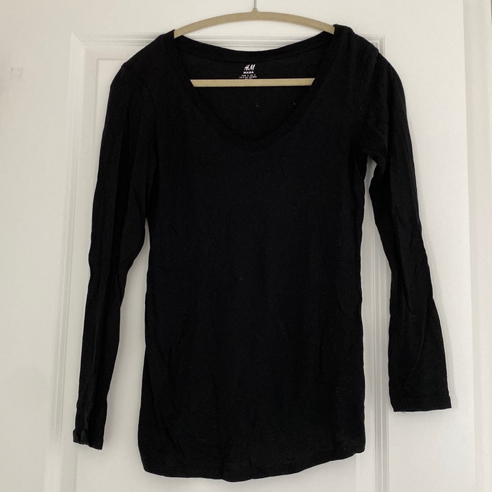Lot of maternity shirts